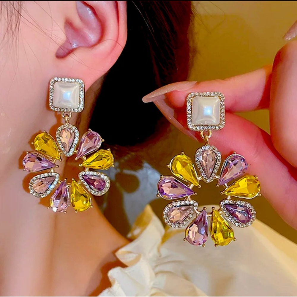 🌟 Set Pearl Earrings Flower Colorful - Picture 3 of 5